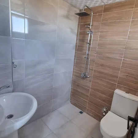 Bed and breakfast Ugem *