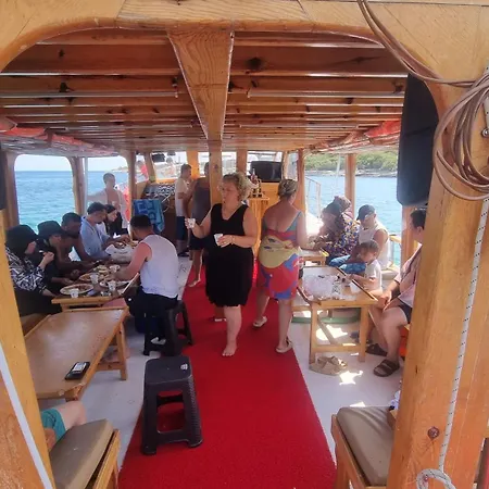 Ugem 세페리히사르